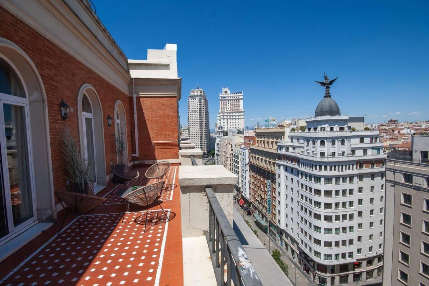 马德里Atico En La Gran Via Con Terraza公寓 外观 照片